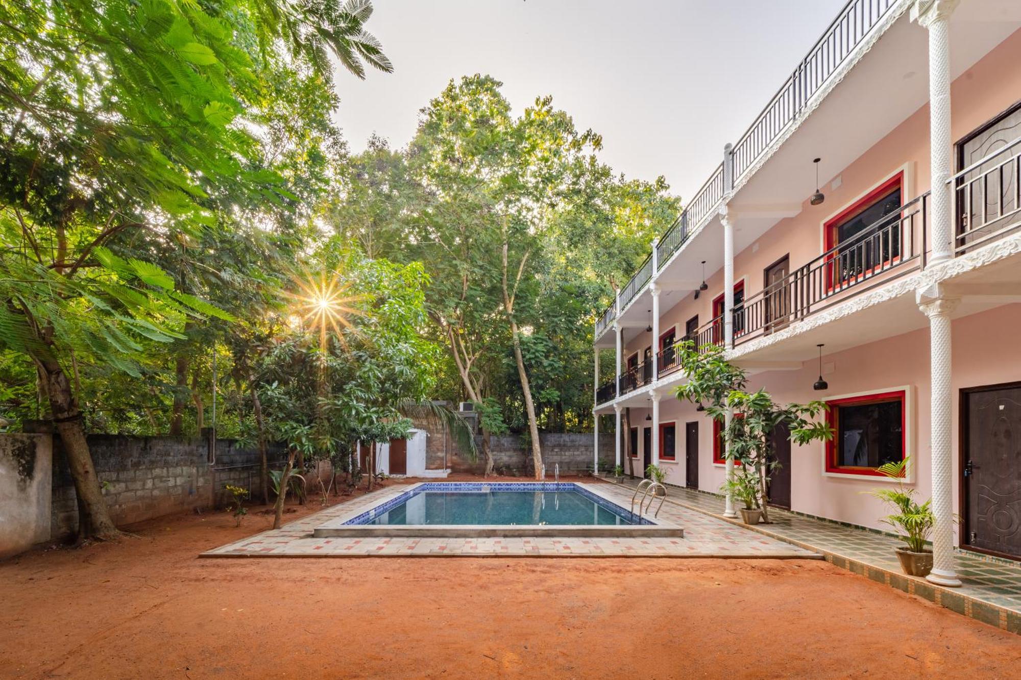 Hotel De Jardin Pondicherry With Swimming Pool Luaran gambar