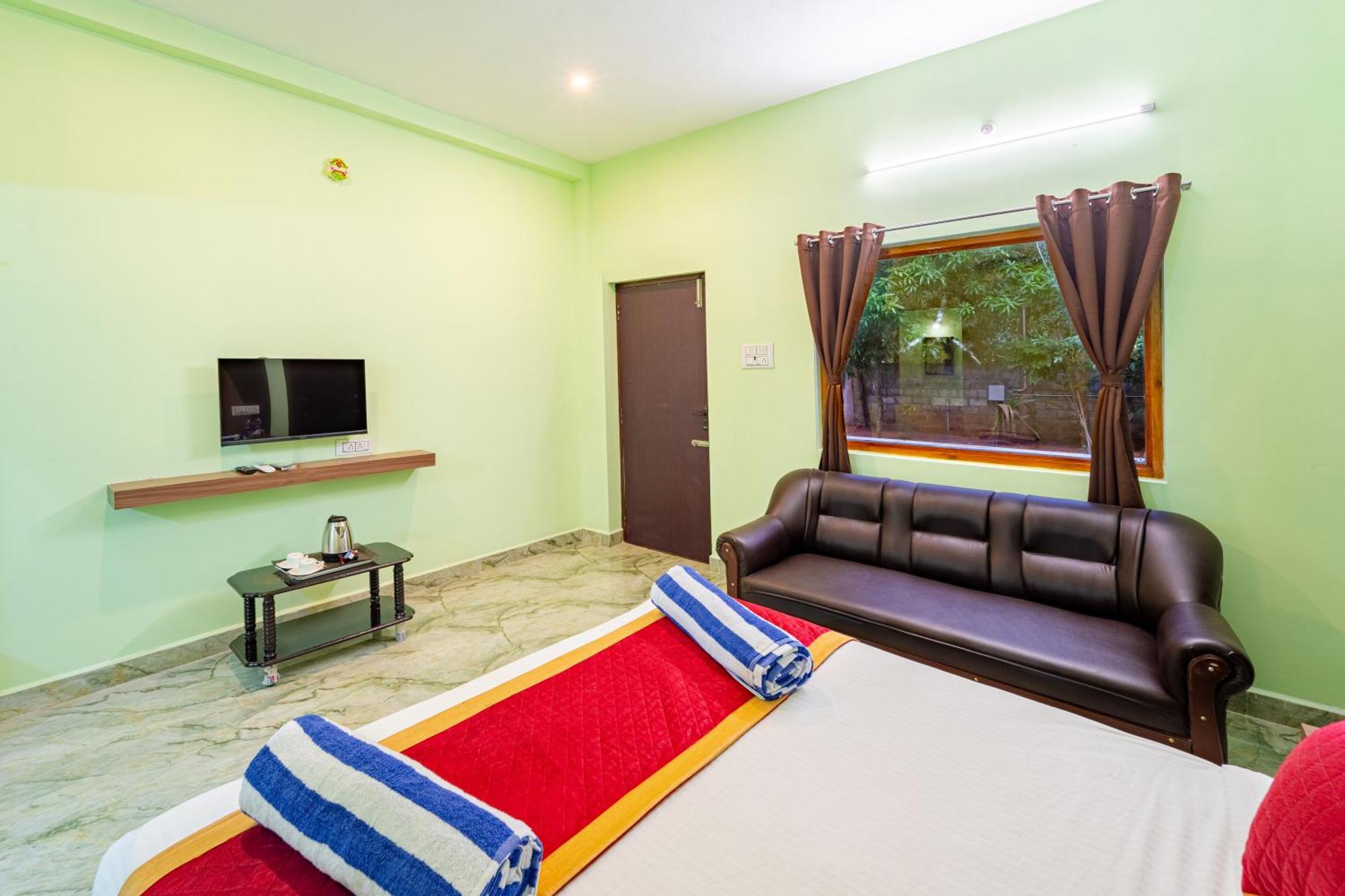 Hotel De Jardin Pondicherry With Swimming Pool Luaran gambar